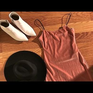 DANCE & MARVEL VELVET PINK DRESS SIZE M